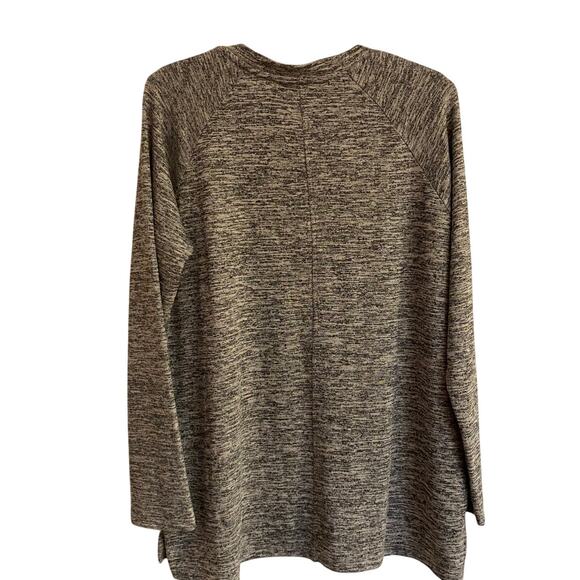 Banana Republic Grey V-neck Long Sleeve Soft Sweater Cottagecore - Picture 2 of 3